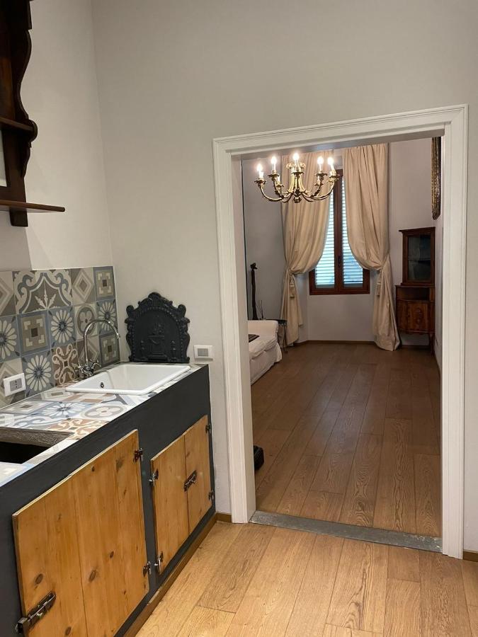 Borgo Pinti Suites Le Stanze Dei Nobili Firenze Eksteriør billede